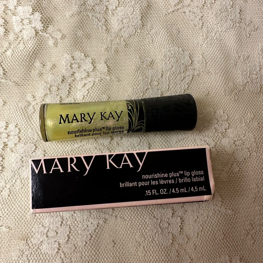 MARY KAY Nourishine Plus Lip Gloss Inspiring Color 052455 RARE